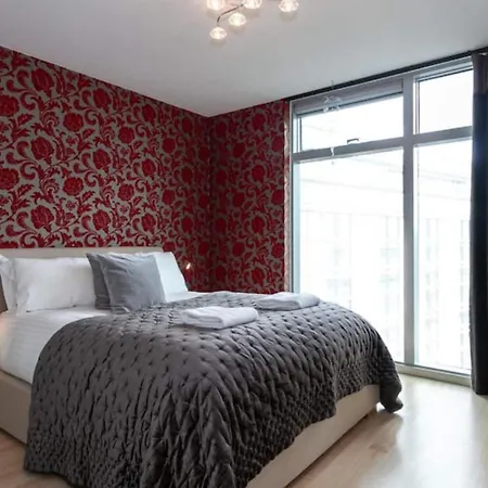 1 Bed Deansgate Flat-3