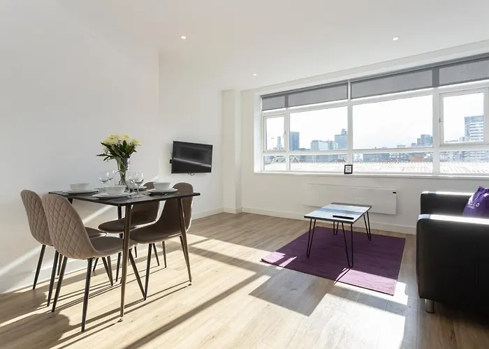 Pillo Rooms Serviced s - Manchester Arena